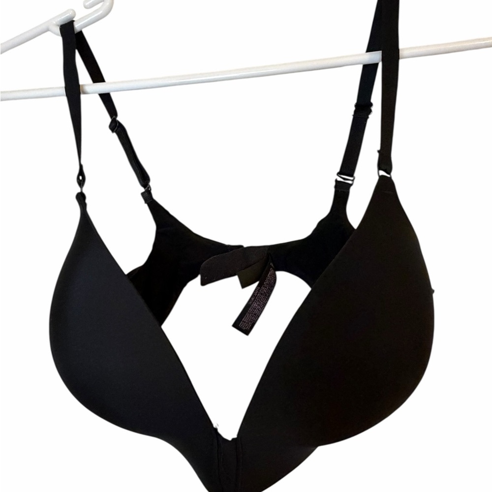 Victoria's Secret Black Push-Up Bra with Adjustable Straps